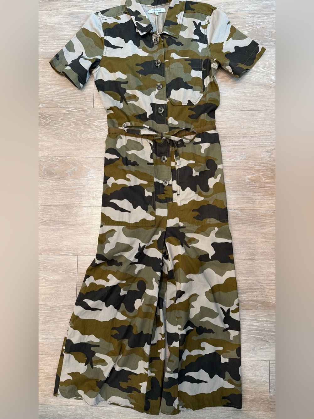 Madewell Camo Button-Front Jumpsuit Size 00
